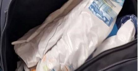 2011b23c d649 4e1f 8db7 772bd4c8950a